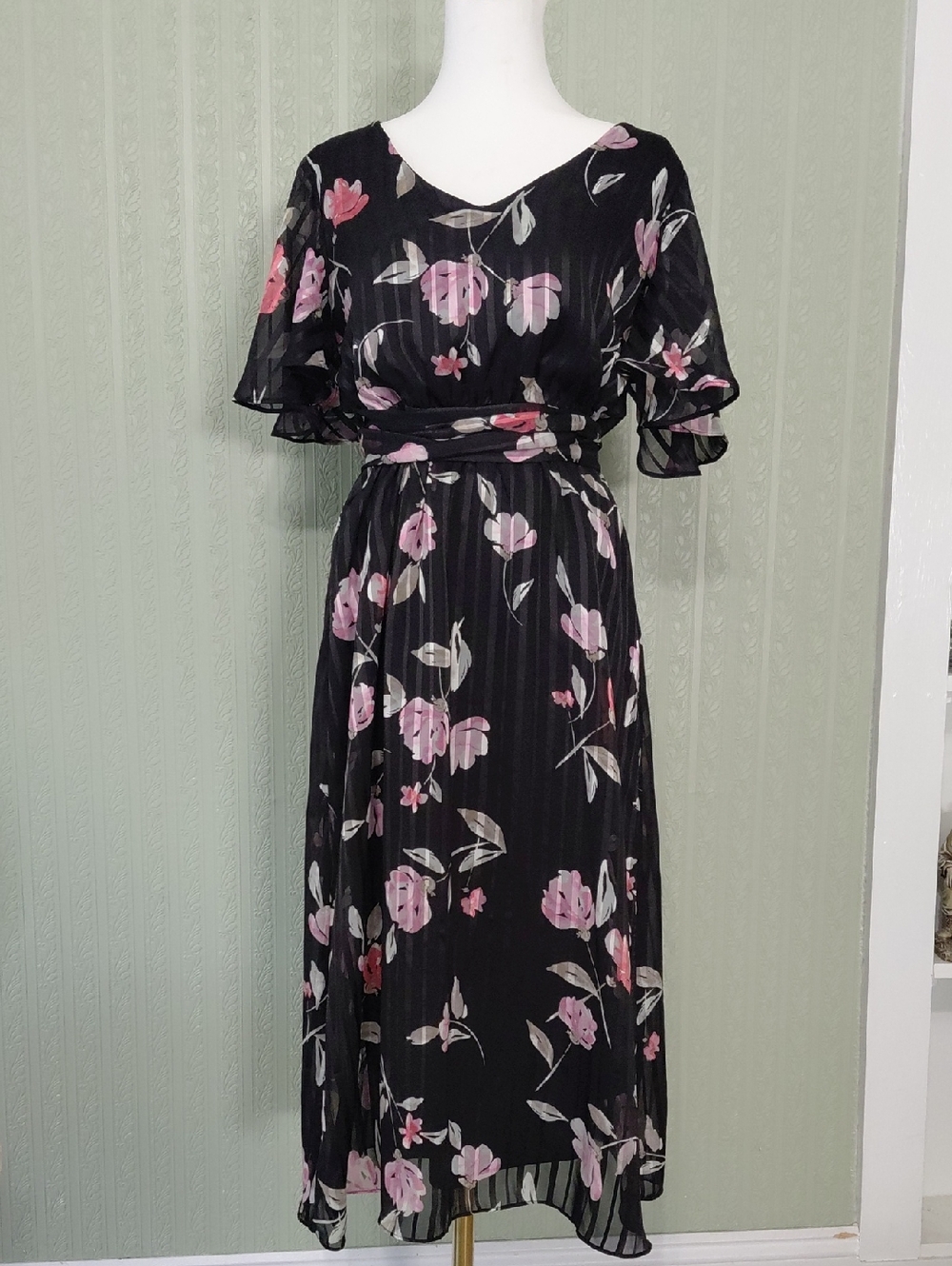 ANNE KLEIN Black Midi Dress with Pink Floral Print whimsical Chic Small